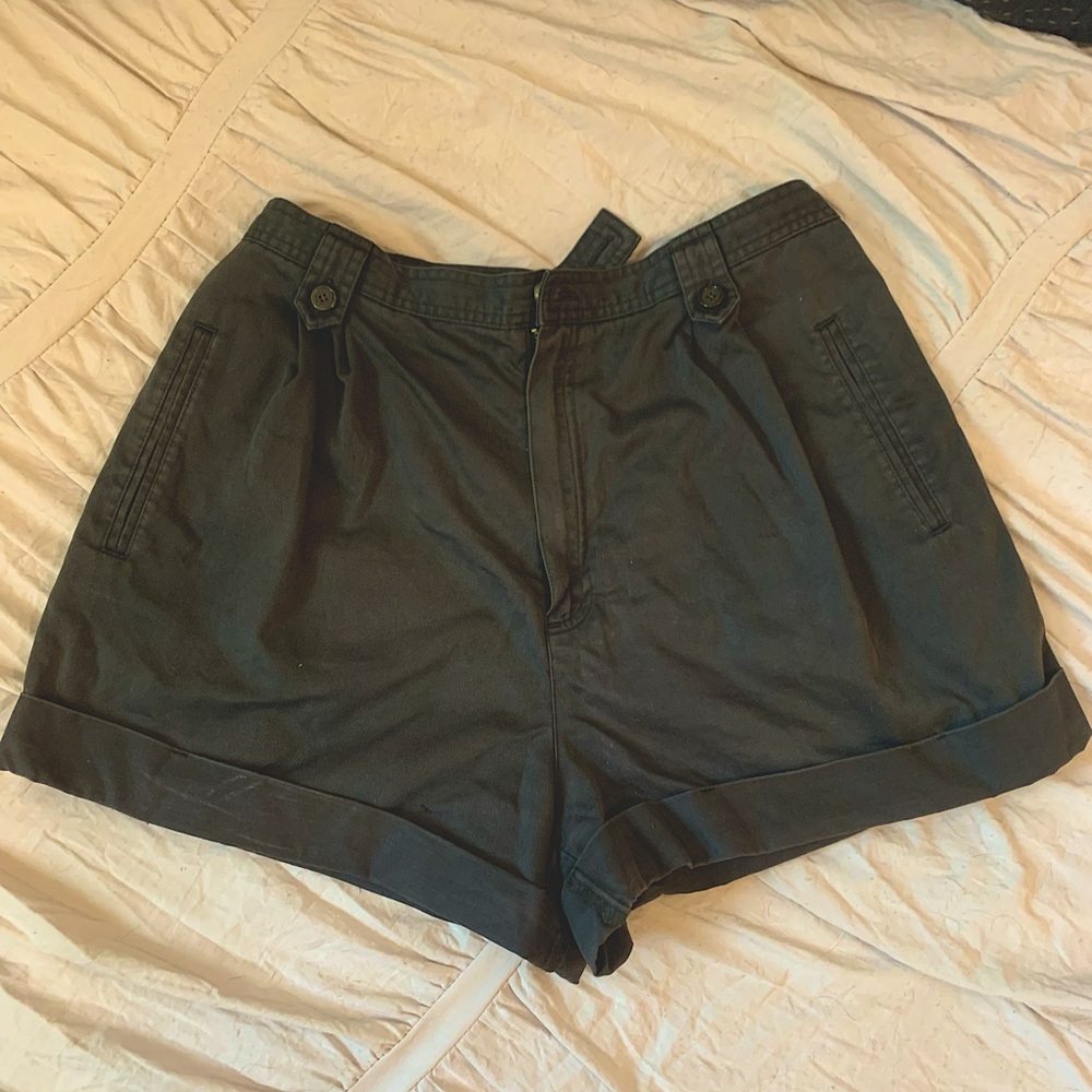 UO urban renewal olive green high rise cargo shorts